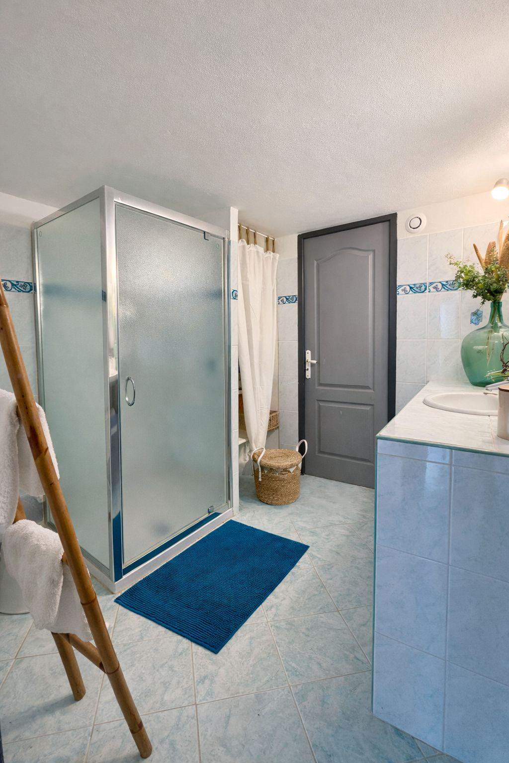 Salle d'eau de l'appartement Mimi